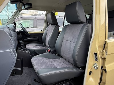 2024 Toyota LAND CRUISER 70 thumbnail 74