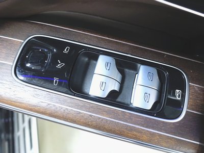 صورة مصغرة 21 لـ 2024 Mercedes-BENZ EQS SUV MAYBACH