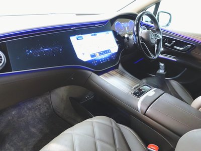 صورة مصغرة 11 لـ 2024 Mercedes-BENZ EQS SUV MAYBACH