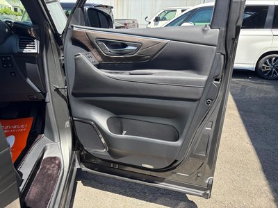 2026 Toyota VELLFIRE 照片 25