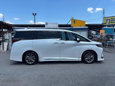 2024 Toyota ALPHARD — фото 8