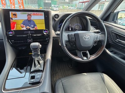 2024 Toyota ALPHARD — фото 15