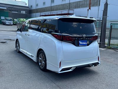 2024 Toyota ALPHARD — фото 6