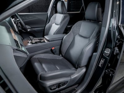 2025 Lexus RX 照片 18