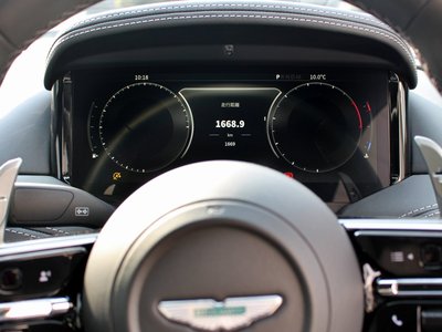 2025 Aston Martin DB12 缩略图 10