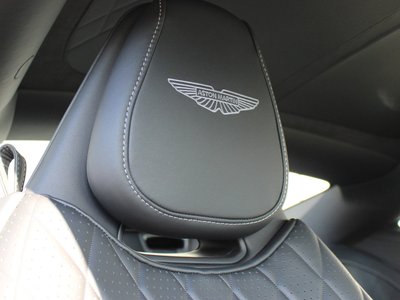 2025 Aston Martin DB12 缩略图 13