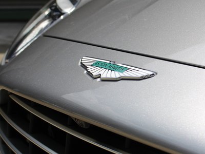 2025 Aston Martin DB12 缩略图 30