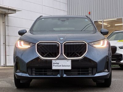 2026 BMW X3 photo 2