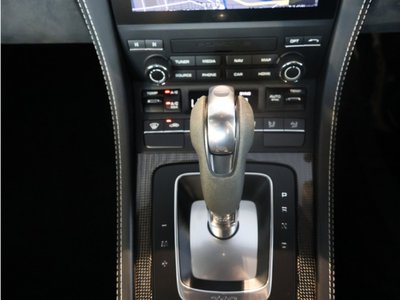 2025 Porsche 718 photo 16