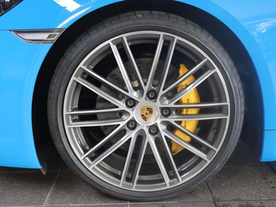 2025 Porsche 718 thumbnail 21