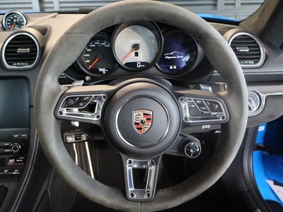 2025 Porsche 718 thumbnail 24