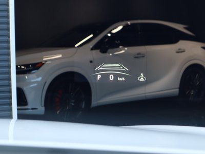2024 Lexus NX thumbnail 32