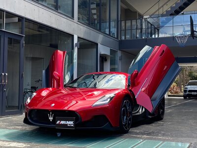 صورة 6 لـ 2022 Maserati MC20