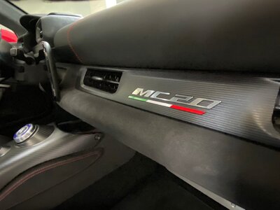 صورة 35 لـ 2022 Maserati MC20