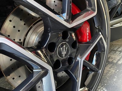 صورة 32 لـ 2022 Maserati MC20