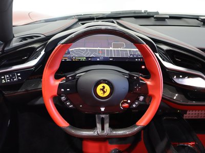 صورة 8 لـ 2023 Ferrari SF90 SPIDER