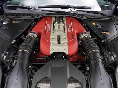 2019 Ferrari 812 SUPERFAST 缩略图 6