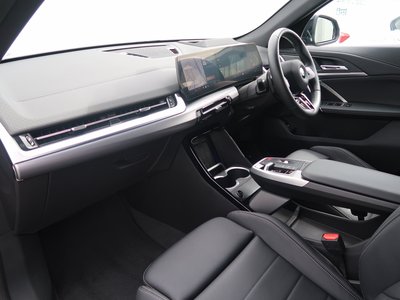 2025 BMW X2 photo 16