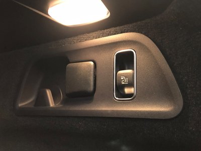 صورة 43 لـ 2020 Mercedes-BENZ GLE AMG