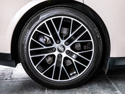 2021 Porsche TAYCAN thumbnail 41