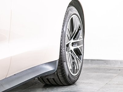 2021 Porsche TAYCAN thumbnail 43