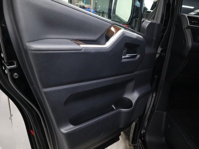 صورة مصغرة 51 لـ 2020 Toyota GRAND ACE