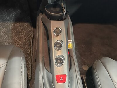 صورة مصغرة 102 لـ 2017 Ferrari 488 GTB