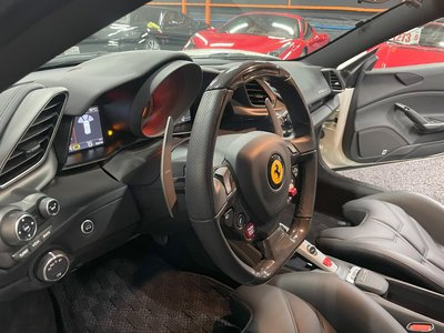 صورة مصغرة 75 لـ 2017 Ferrari 488 GTB