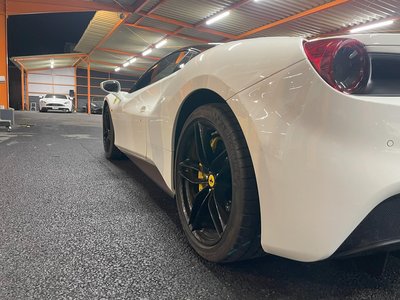 صورة مصغرة 33 لـ 2017 Ferrari 488 GTB