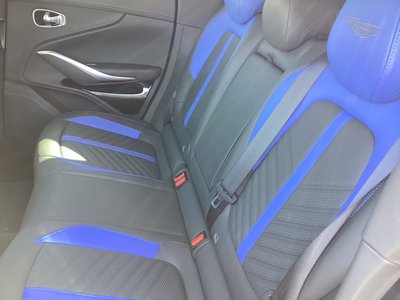 2024 Aston Martin DBX — миниатюра 15
