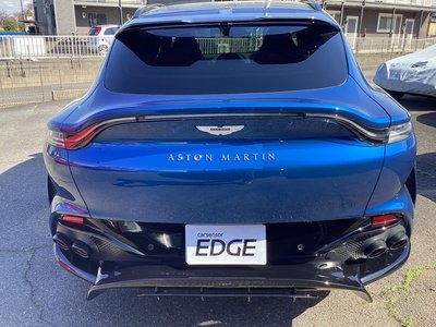 2024 Aston Martin DBX — миниатюра 4