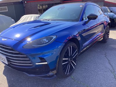 2024 Aston Martin DBX — миниатюра 8