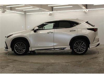 2023 Lexus NX photo 13