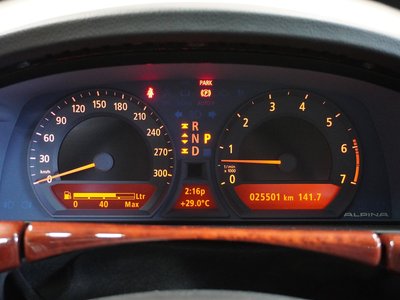 2009 BMW Alpina B7 照片 38