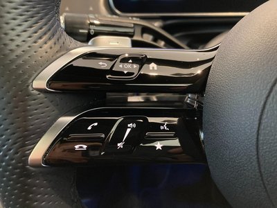 2023 Mercedes-BENZ EQE thumbnail 29