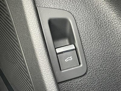 2020 AUDI Q8 thumbnail 26