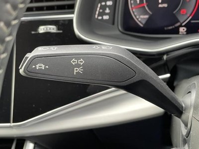 2020 AUDI Q8 photo 8