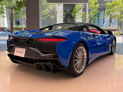 صورة 6 لـ 2025 Mclaren ARTURA