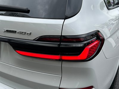 2023 BMW X7 thumbnail 27