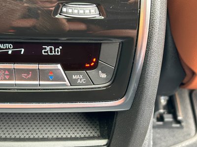 2023 BMW X7 thumbnail 44