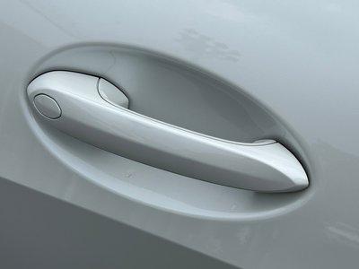 2023 BMW X7 thumbnail 25