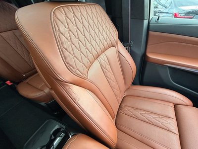 2023 BMW X7 thumbnail 65