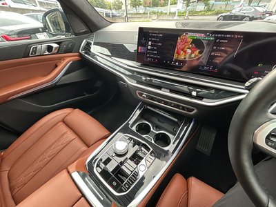 2023 BMW X7 thumbnail 58