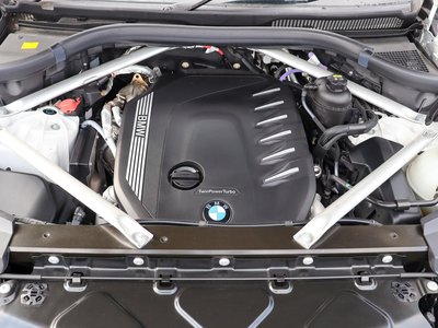 صورة 14 لـ 2021 BMW X5
