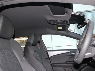 صورة 19 لـ 2025 AUDI A6 SPORTBACK E-TRON