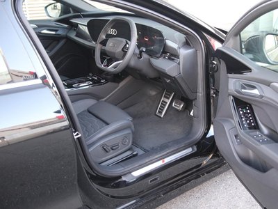 صورة 12 لـ 2025 AUDI A6 SPORTBACK E-TRON