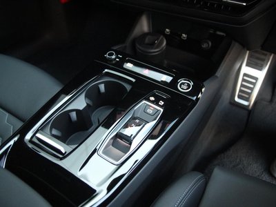 صورة 18 لـ 2025 AUDI A6 SPORTBACK E-TRON