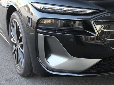 صورة 28 لـ 2025 AUDI A6 SPORTBACK E-TRON