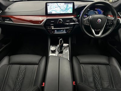 صورة 41 لـ 2021 BMW Alpina B5