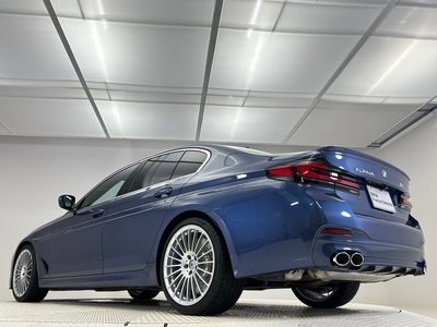 صورة 42 لـ 2021 BMW Alpina B5